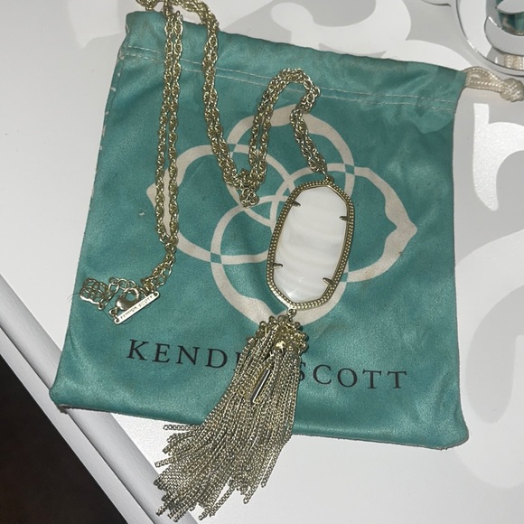 Necklace - Picture 2 of 3